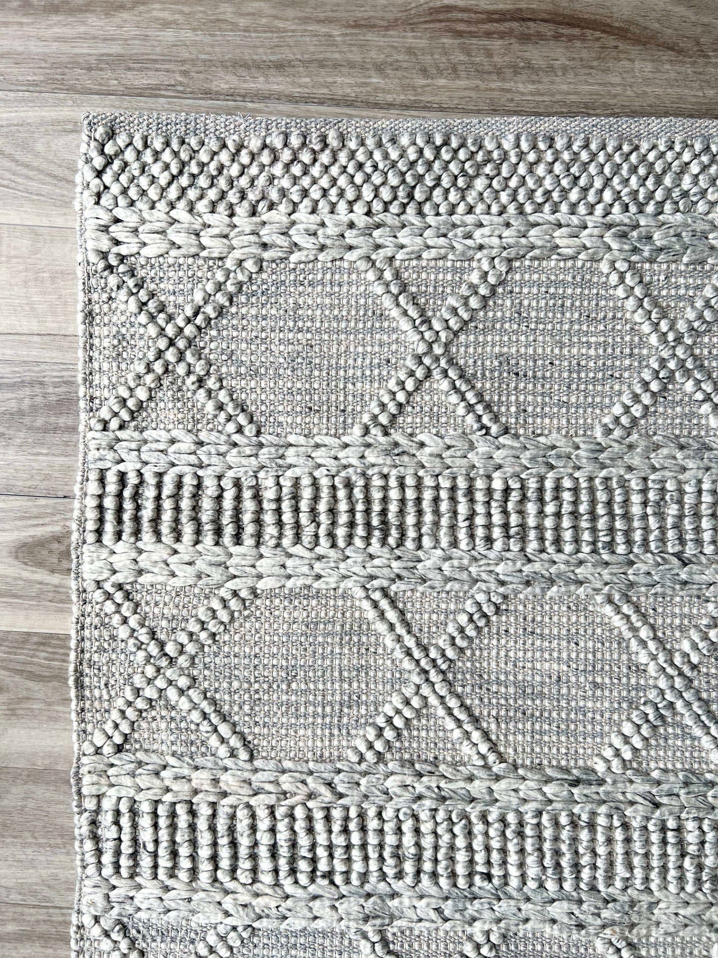 Artist 3 Spotted Grey-Rug-The Rug Co-155x225-Prime Furniture