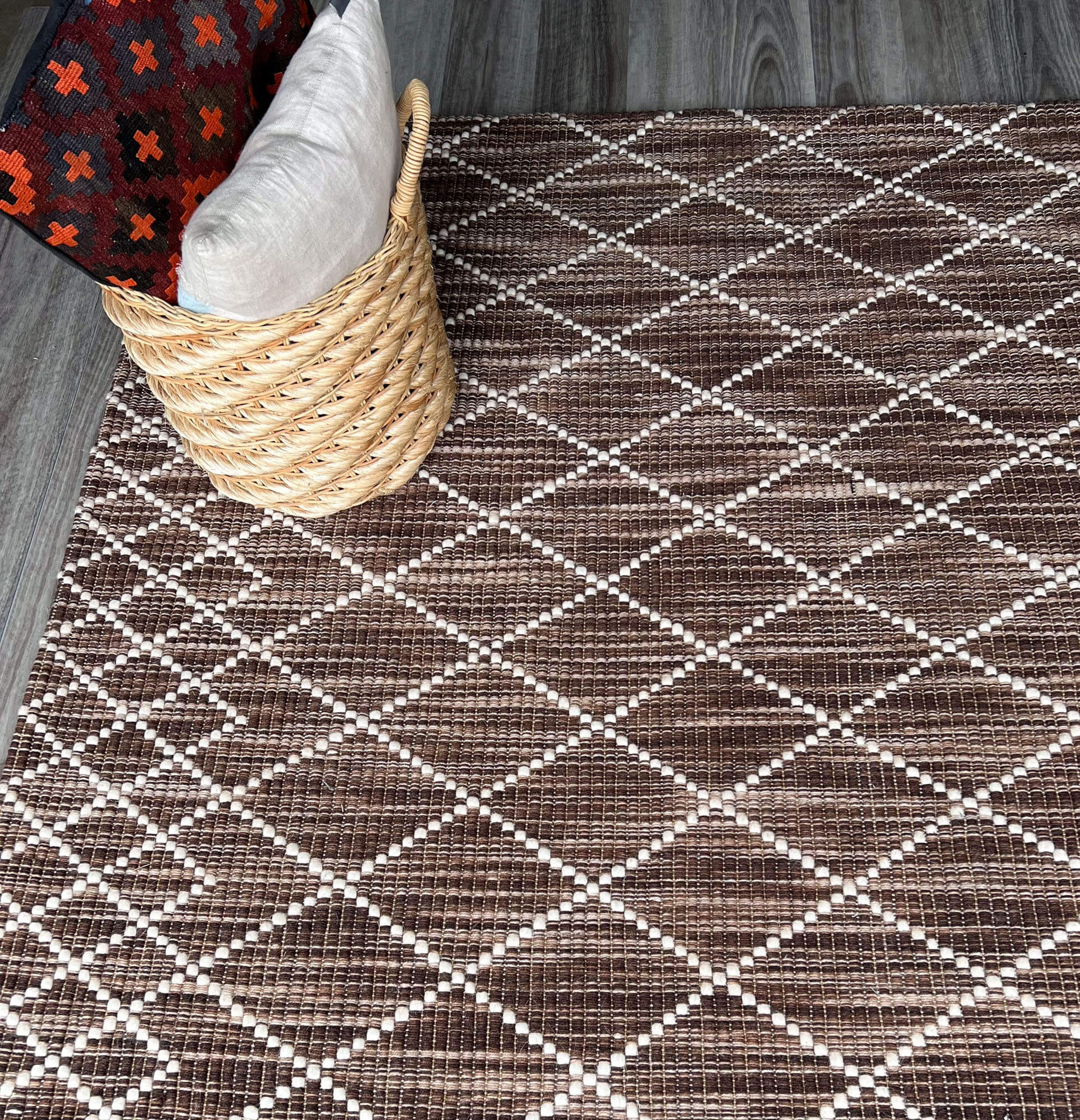 Argyle Chocolate-Rug-The Rug Co-155x225-Prime Furniture