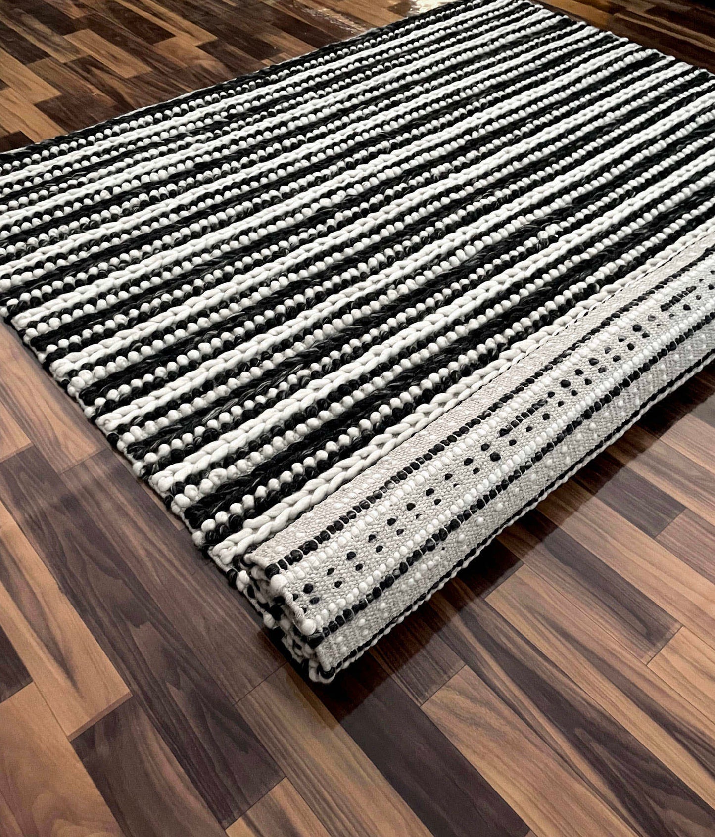 Stream Carbon-Rug-The Rug Co-155x225-Prime Furniture