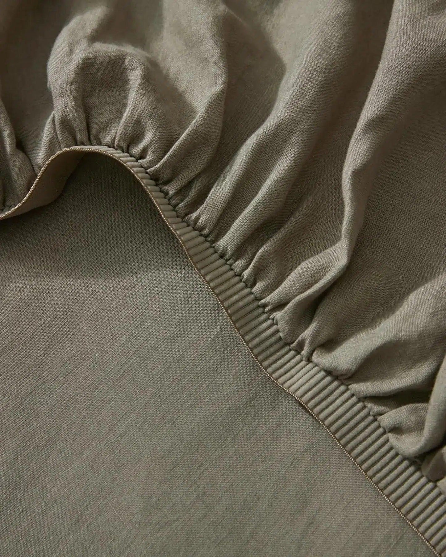 Weave Ravello Linen Fitted Sheet - Caper - Sheets & Pillow CasesDRV16LAUR 2